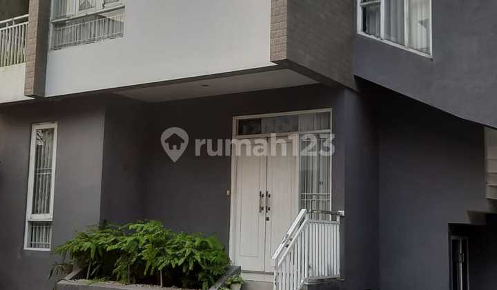 Ready-to-Occupy 2-Storey House Grand Viyasa Jati Asih Bekasi City Ready-to-Occupy 2-Storey House Grand Viyasa Jati Asih Bekasi City