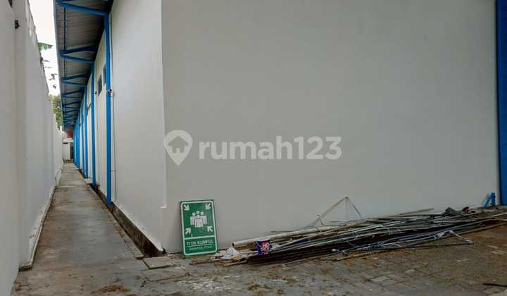 Ready-to-Occupy Warehouse Already Renovated in Gatsu Semarang 2