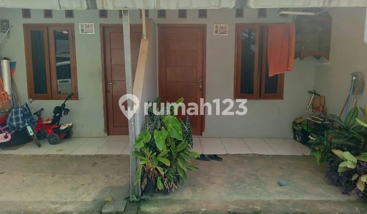 Rumah petakan 2 unit, Yur  1