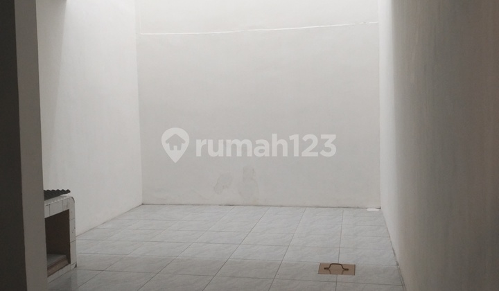 Disewakan Rumah Ditaman Palem Lestari Rumah di Perumahan Blok A Taman Palem Lestari, Jl. Lingkar Luar Barat, Cengkareng Barat, Cengkareng, Kota Jakarta Barat, Dki Jakarta, Indonesia, 11730, Taman Palem 2