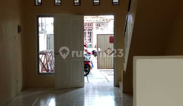 Dijual Rumah Siap Huni Dipermata Palem Jakarta Barat 2
