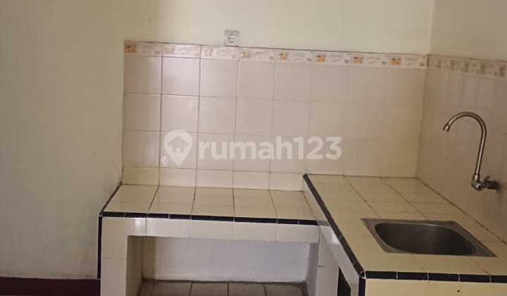 Disewakan Rumah Siap Huni Ditaman Palem Lestari 2