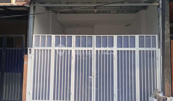 Rumah Taman Ratu Jakarta Barat