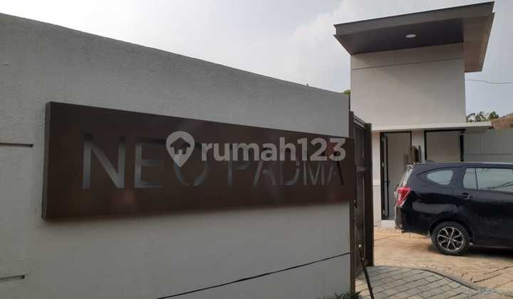 Wow, amazing! Beautiful 2-story house in Serpong Jaya, Lutea type only 770 million, just a step away to the Sport Center and Waterpark Serpong Jaya, handover facade December 2025. Wow, amazing! Beautiful 2-story house in Serpong Jaya, Lutea type only 770 million, just a step away to the Sport Center and Waterpark Serpong Jaya, handover facade December 2025.