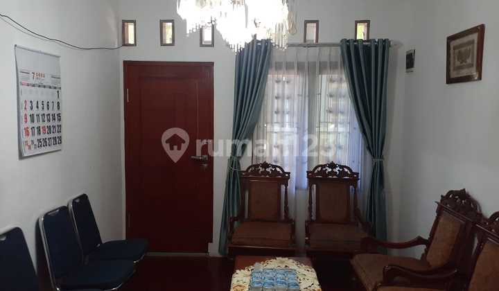 Spacious 4-Bedroom House in Green Cimone Area, fits 2 motorbikes, Certified Title, Move-in Ready or Can Be Used as a Boarding House, Just 5 Minutes to Cimone Terminal and Ramayana. 2