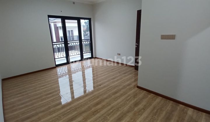 2-story Luxury House, Ready to Occupancy, SHM at Royaldi Village Block A3, Location Kademangan Serpong Adjacent to BSD 2-story Luxury House, Ready to Occupancy, SHM at Royaldi Village Block A3, Location Kademangan Serpong Adjacent to BSD