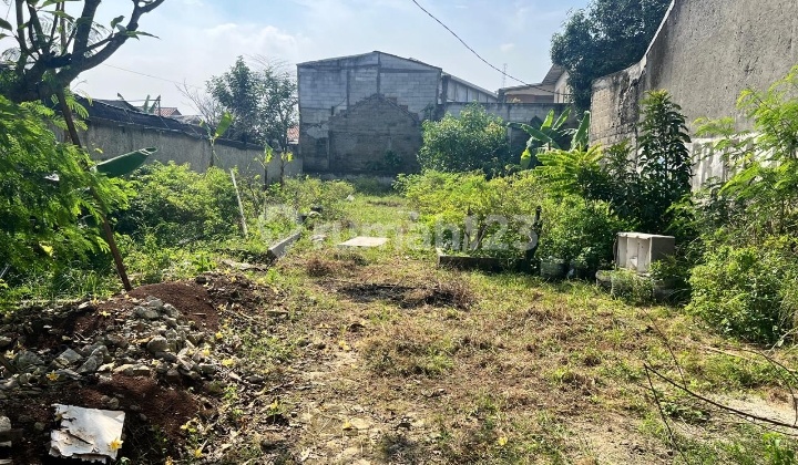 Land 484 M2 Next to Serpong Terrace, SHM Ready to Live Not Flooded Land 484 M2 Next to Serpong Terrace, SHM Ready to Live Not Flooded