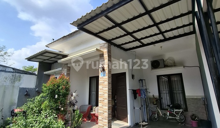 Disewakan Rumah Cluster Full Furnished SIAP HUNI!!  Lokasi strategis dekat dengan pintu tol Kukusan dan pusat perbelanjaan Superindo!! 2