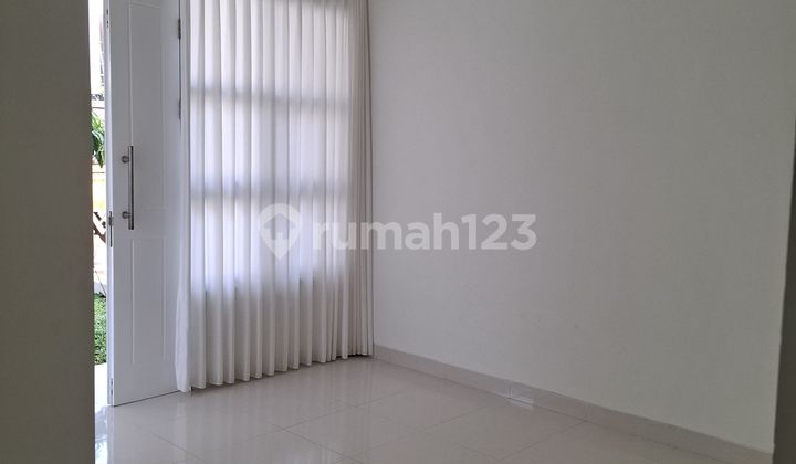 For Rent 2-Story House In Cinere Limo