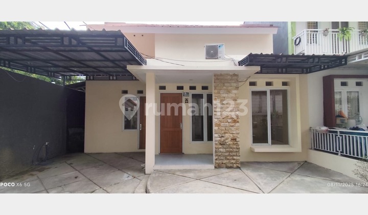 Disewakan Rumah 2 Lantai Di Raden Sanim, Beji Depok 1
