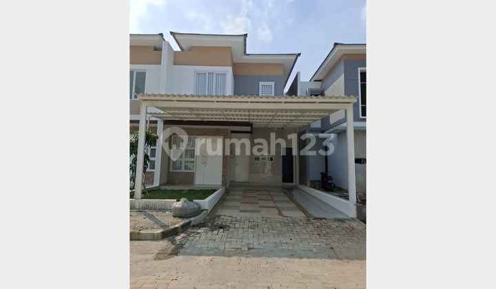 For Rent 2-Story House In Cinere Limo