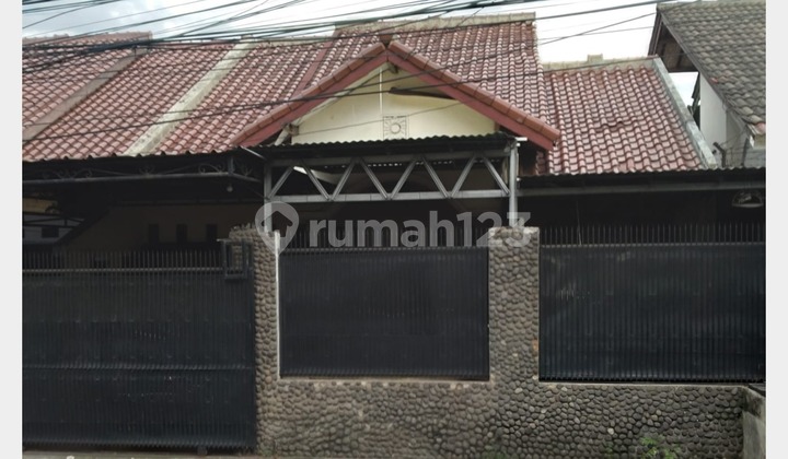 For Rent: 1-Story House in Bukit Cinere Raya