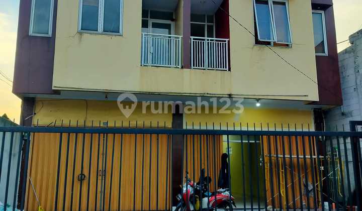 Disewakan Ruko Gandeng Di Karawaci Ruko di Jl. Kp. Cijengir No. 2, Binong, Curug, Tangerang, Banten, Indonesia, 15810, Karawaci 75.0 m² Unfurnished SHM Disewakan Ruko Gandeng Di Karawaci Ruko di Jl. Kp. Cijengir No. 2, Binong, Curug, Tangerang, Banten, Indonesia, 15810, Karawaci 75.0 m² Unfurnished SHM