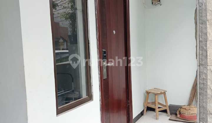 Rumah Dijual Butuh Cepat Lokasi Strategy Dekat Lippo Karawaci 2