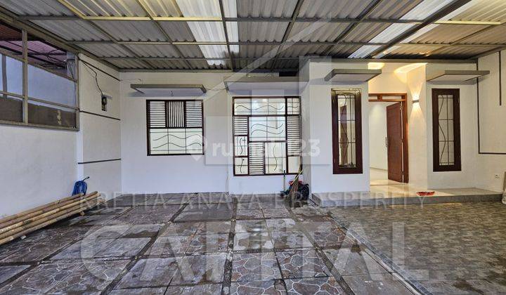 Rumah Baru Renovasi Taman Holis Indah 2 1