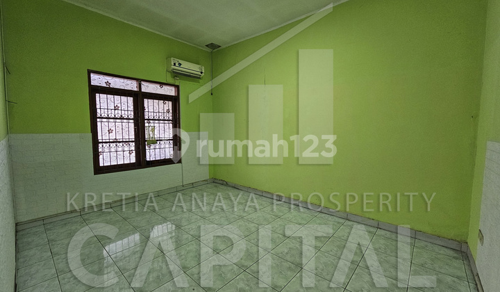 JUAL CEPAT!!BEST PRICE Rumah di Taman Holis Indah 2