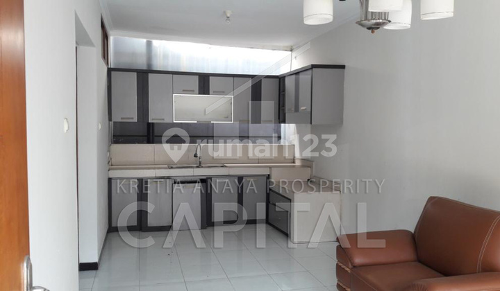 Rumah Siap Huni di Komplek Mekar Indah