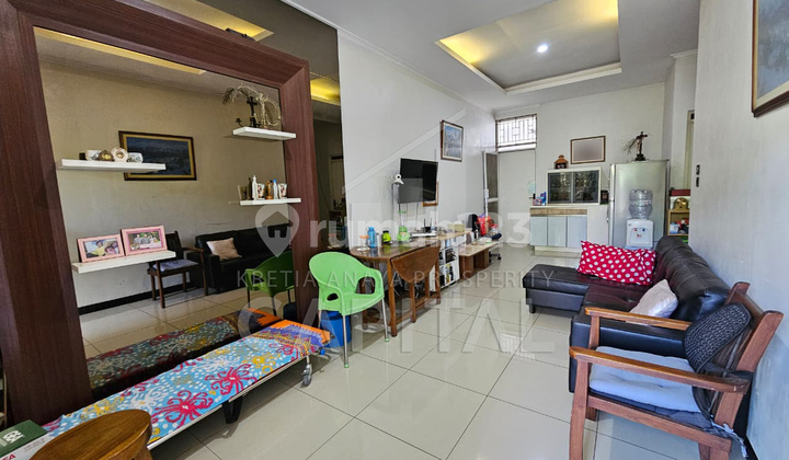 Rumah minimalis di Taman Holis Indah 2 - Bandung