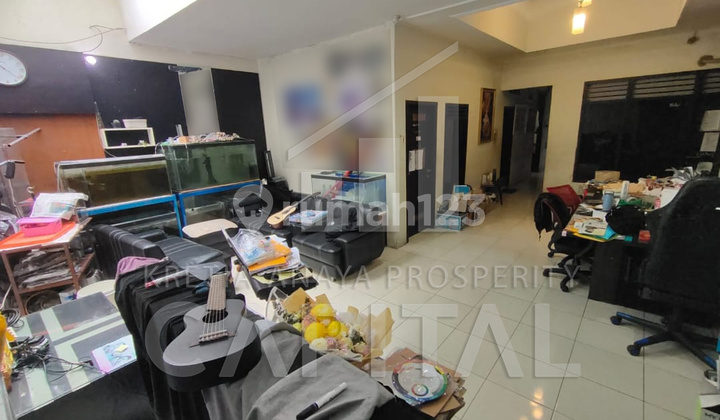 Rumah + Gudang JI.Sindangsari Barat, Cimahi