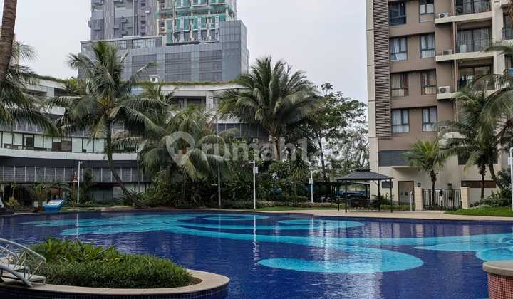 For Quick Sale Skyhouse Apartment Bsd, Near Highway and Shopping Centers and Has Swimming Pool