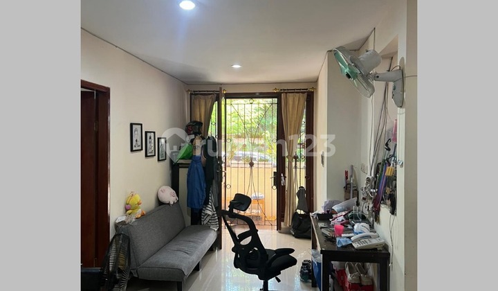 Di Jual Rumah di Agung Barat Sunter Agung di Jakarta Utara Lokasi Dekat Sunter Mall dan Danau Sunter