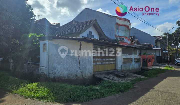 Di Sewakan Rumah Hoek di Villa Melati Mas, Lingkungannya Asri dan Ada Garasi 2