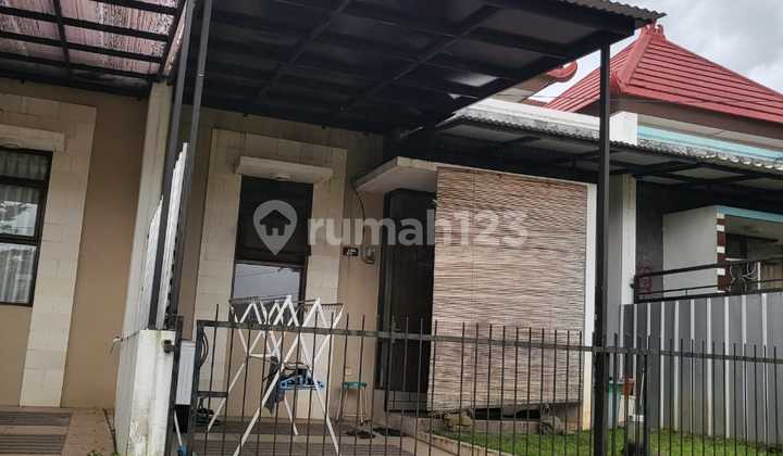 For Sale at a Loss: Ready-to-Occupy House Near Cisauk Station, Maninjau Korpri Cluster, Suradita, Cisauk, Serpong