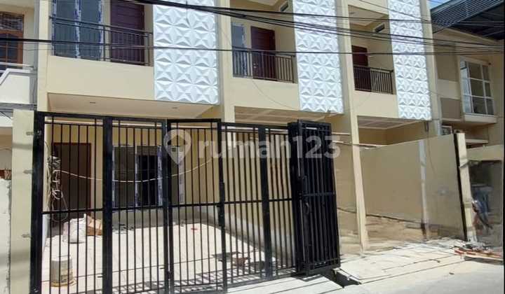 Dijual Rumah Baru di Asem Duri Kepa Ada 3 Unit dan Ada Carport 2