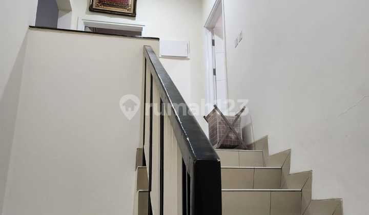 Rumah Bagus di Green Lake City Cluster Amerika Siap Huni, Akses Bagus 2