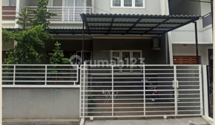Rumah 2 Lantai di Metro Permata, Tangerang, Lokasi Bagus, Siap Huni