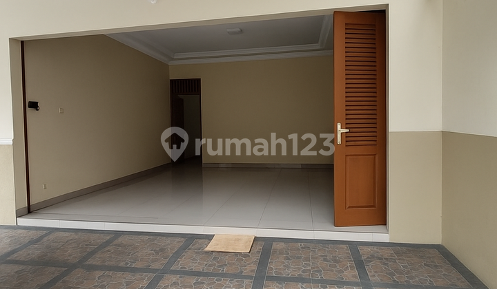 DIJUAL Rumah 4br Siap Huni di Tanjung Barat, Jakarta Selatan 1