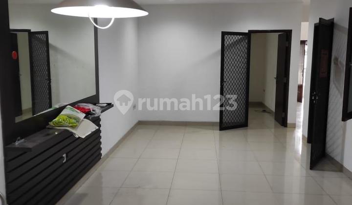 House in Taman Ratu Ready to Live In Good 2