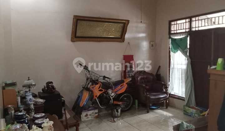 House For Sale In Bumi Kelapa Dua, Comfortable, Secure 2