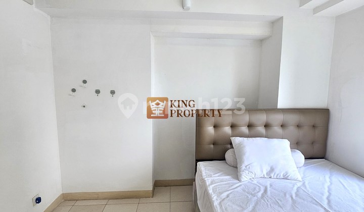 Rare Find! For Rent 2br Hook 35m² Sea View, Furnished Green Bay Pluit