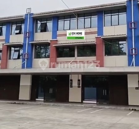 For Rent 3-Story Shophouse in Balaraja Tangerang 1
