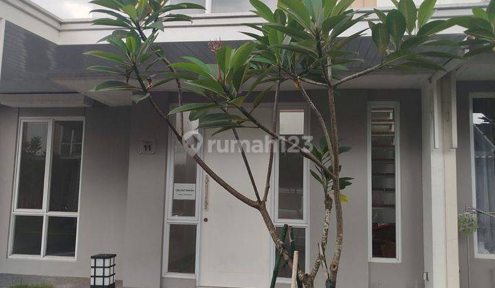 Disewakan Rumah Cantik Modern Di Curug Tangerang Banten  1