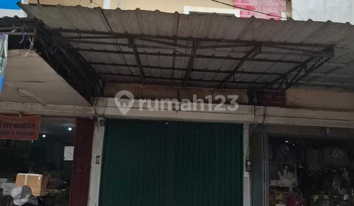 Dijual Ruko Lokasi Strategis di Curug Tangerang