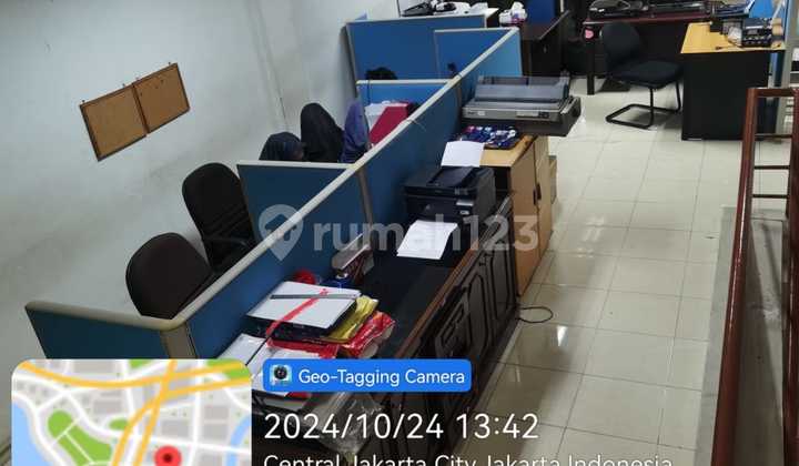 Ruko 4 Lantai Jual Bawah N J O P