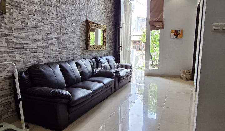 Jual Cepat Rumah Minimalis 3 Lt Jual Cepat Rumah Minimalis 3 Lt