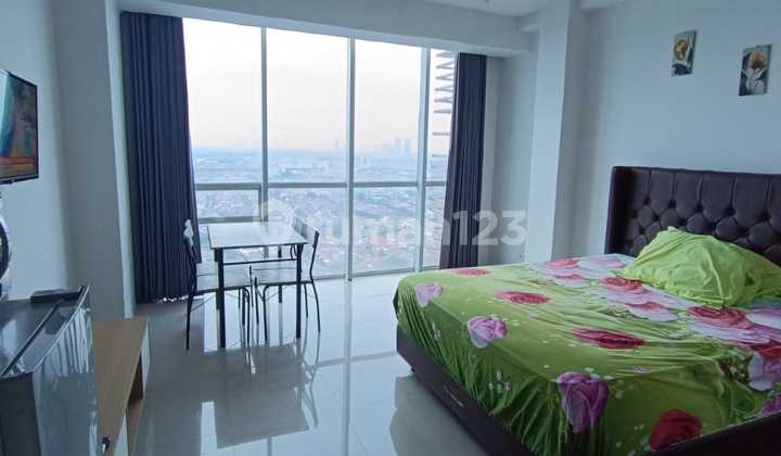 Apartment City Square