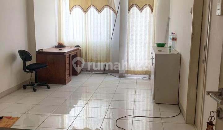 UC Tower Berkeley Apartment