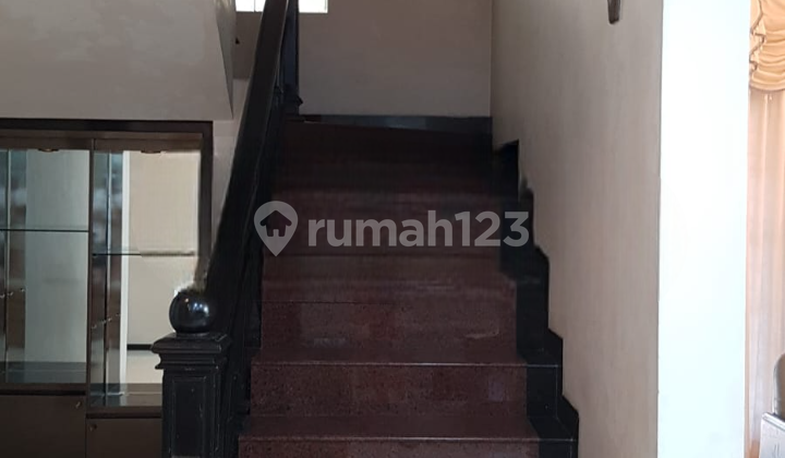 Rumah Darmo Satelit Utara 2