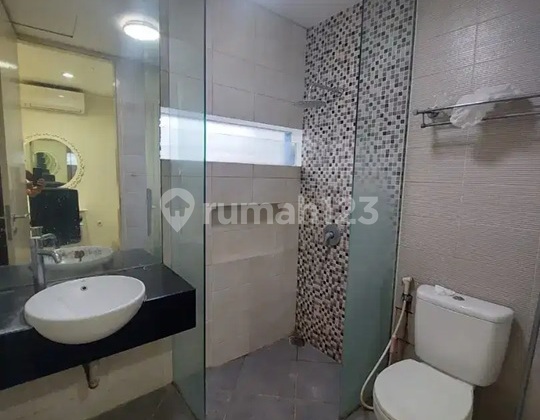 Royal Residence House 2