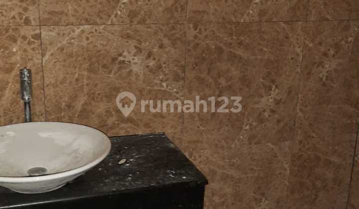 Apartment Grand Sungkono Lagoon Tower Venetian 2