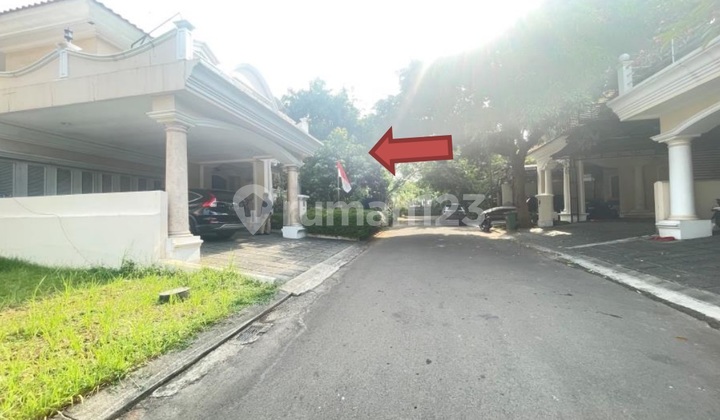 Luxury House in Kota Wisata for Sale at Auction Price 2