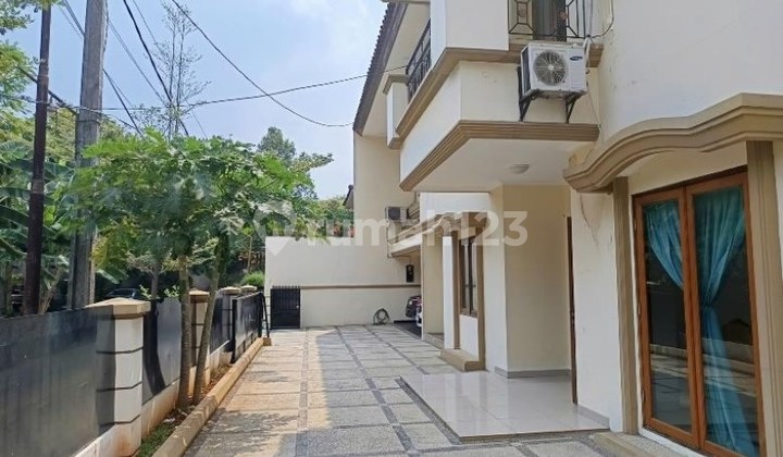 Beautiful 2-Storey House Cinere For Auction Sale 2