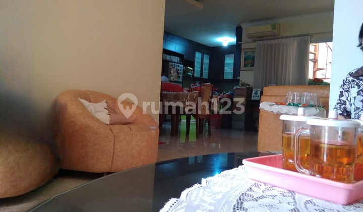 Rumah Gaya Klasik 2 Lantai Harjamukti Jual Harga Lelang 2