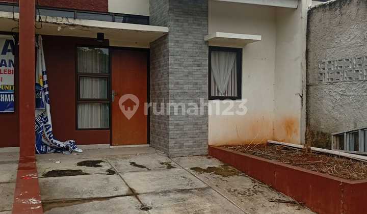Rumah Minimalis Depan Puslitbang Polri Bojong Gede