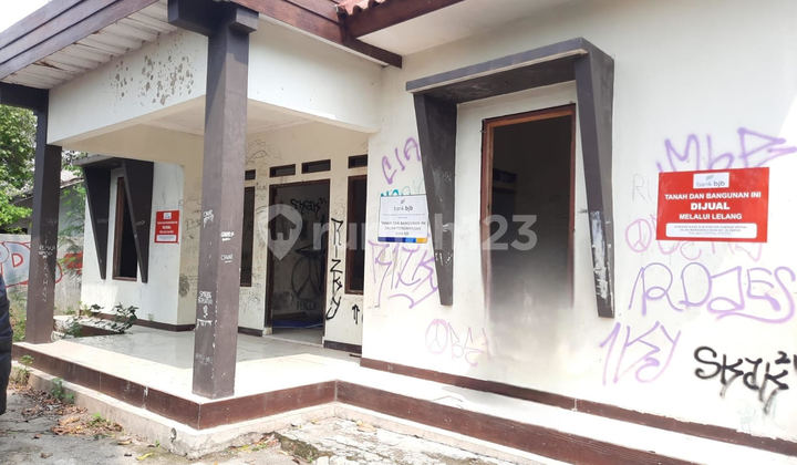 Rumah Posisi Hook Lelang Murah Harjamukti Dekat LRT 2
