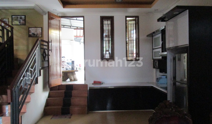 Rumah 2 Lantai Loji Kota Bogor Design Klasik Jual Murah Harga Lelang 2